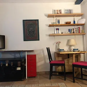 Apartment Estudio Casco Antiguo