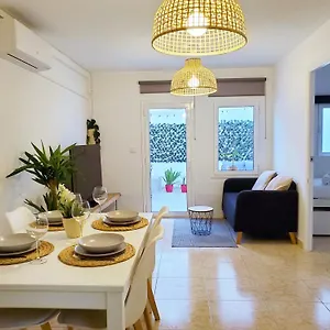  Apartment Centrico Con Patio Privado